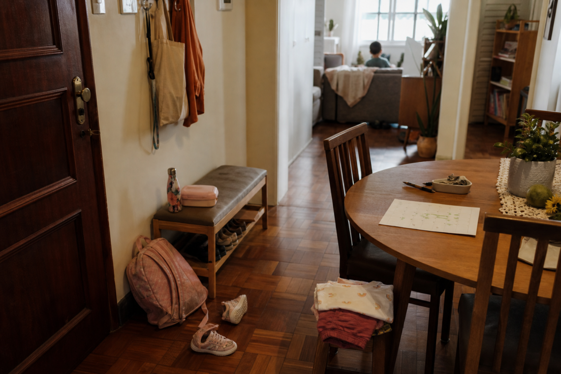 Rotina da casa com criança pequena: o que manter e o que soltar durante a semana