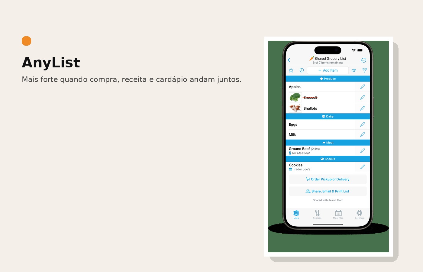 Tela do app AnyList com lista de compras detalhada em iPhone.